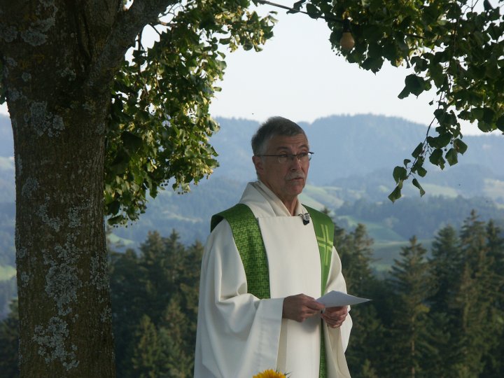 Valo Hocher